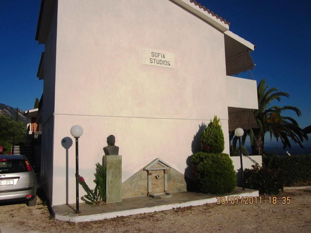 טרפזאקי Liogerma Studios מראה חיצוני תמונה